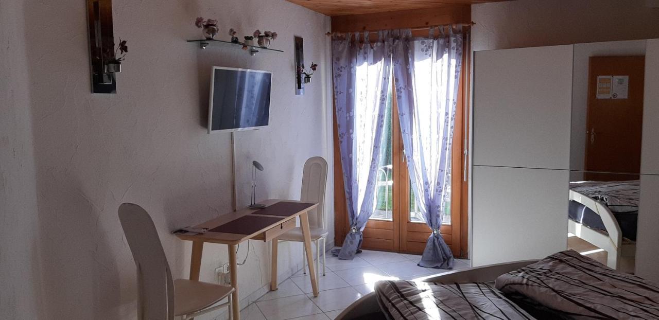 Studio In Domat Ems المظهر الخارجي الصورة